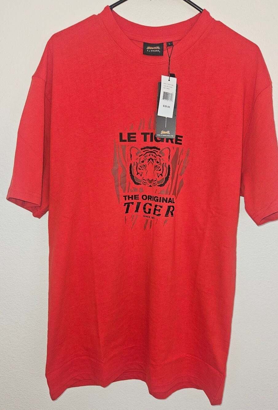 Le Tigre The Original Tiger Graphic T-Shirt